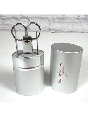 New Luxury Hotel Professional 4 in 1 Travel Manicure Set Silver Aluminum Case